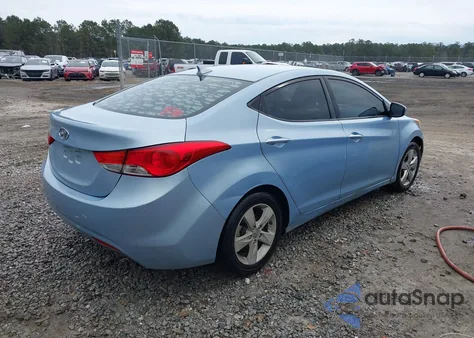2013 Hyundai Elantra Gls z USA, uszkodzony, nr VIN KMHDH4AE0DU718931
